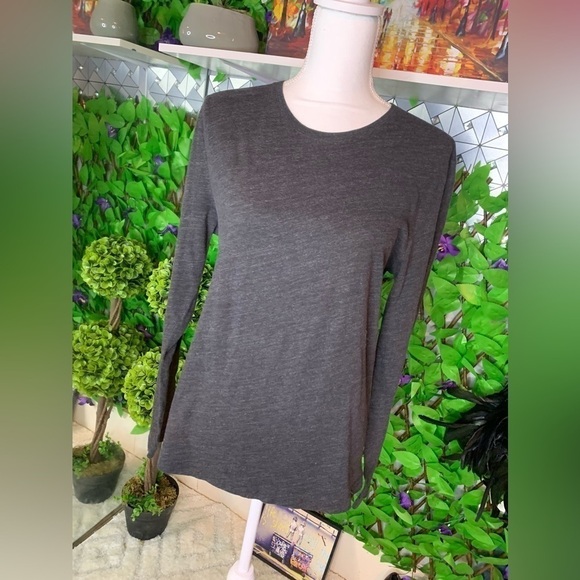 Banana Republic Moisture Wicking Long Sleeve Gray Shirt Mens Small - Picture 1 of 6